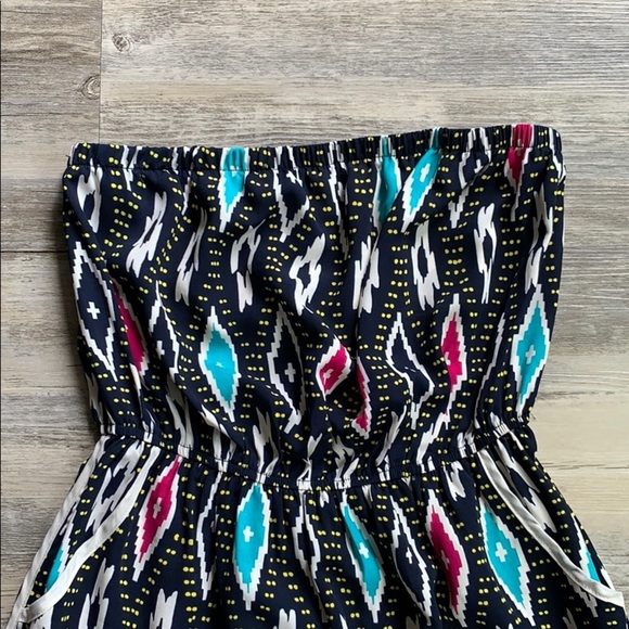 Women's Francesca’s Strapless Dress With Pockets Medium - Picture 2 of 8